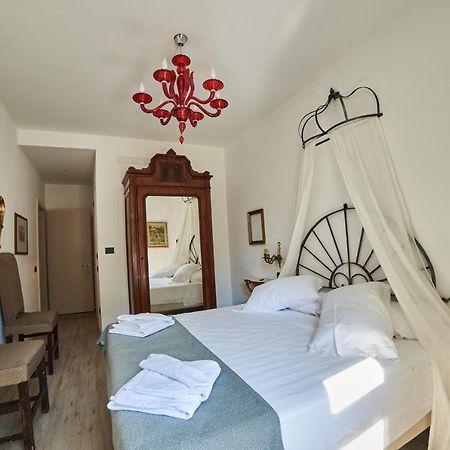 Rooms Alla Loggia Del Castello Trento Bagian luar foto